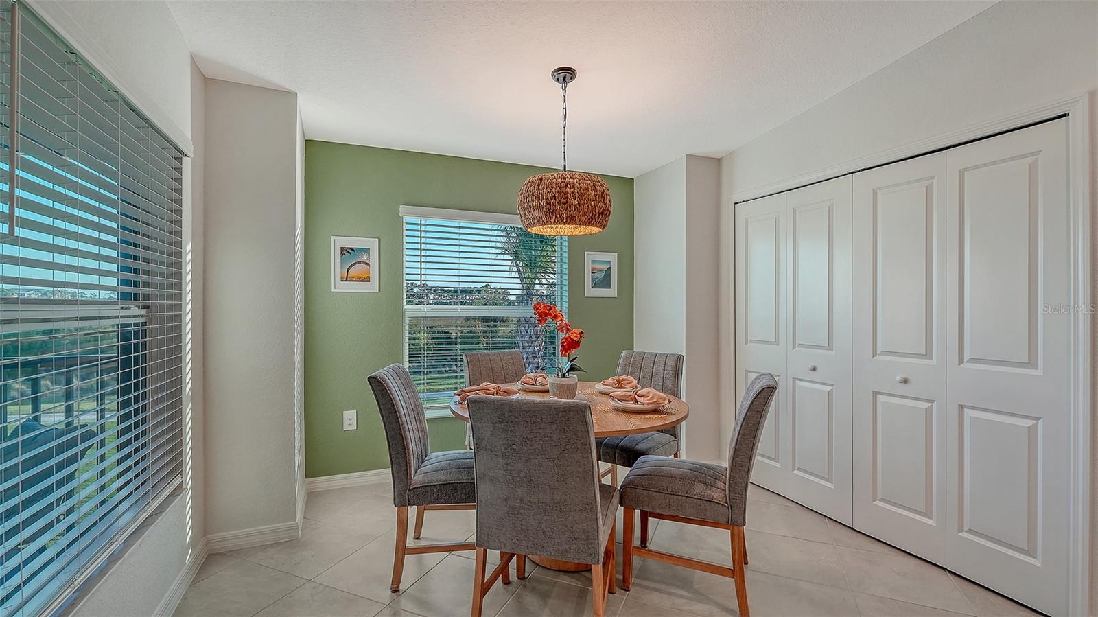 Image 24 of 96 For 17500 Opal Sand Drive 205