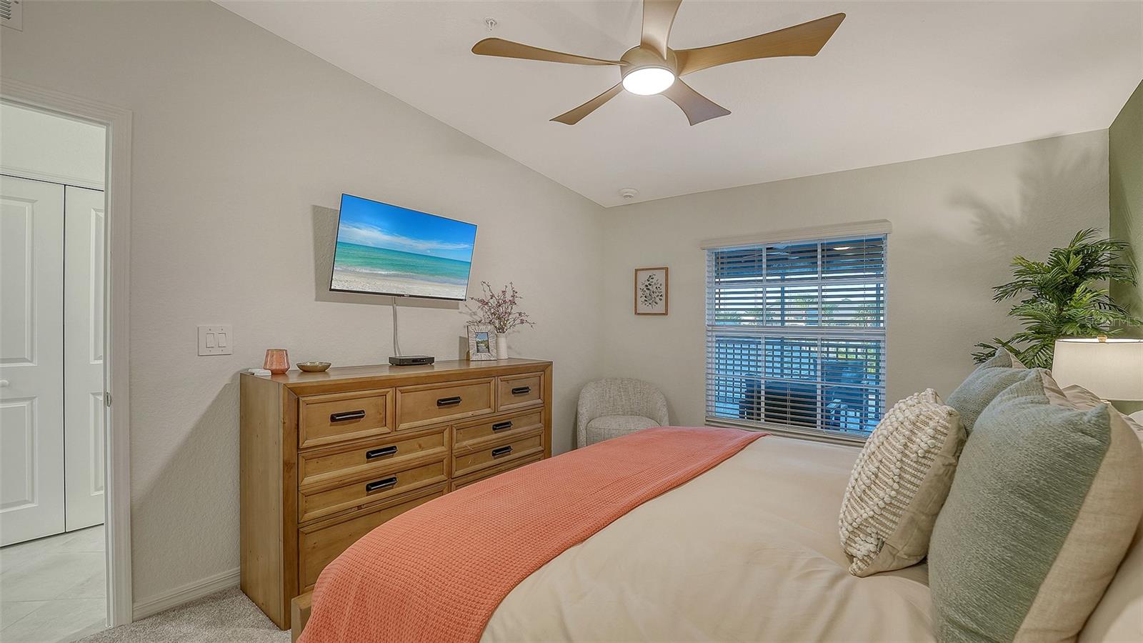 Image 30 of 96 For 17500 Opal Sand Drive 205