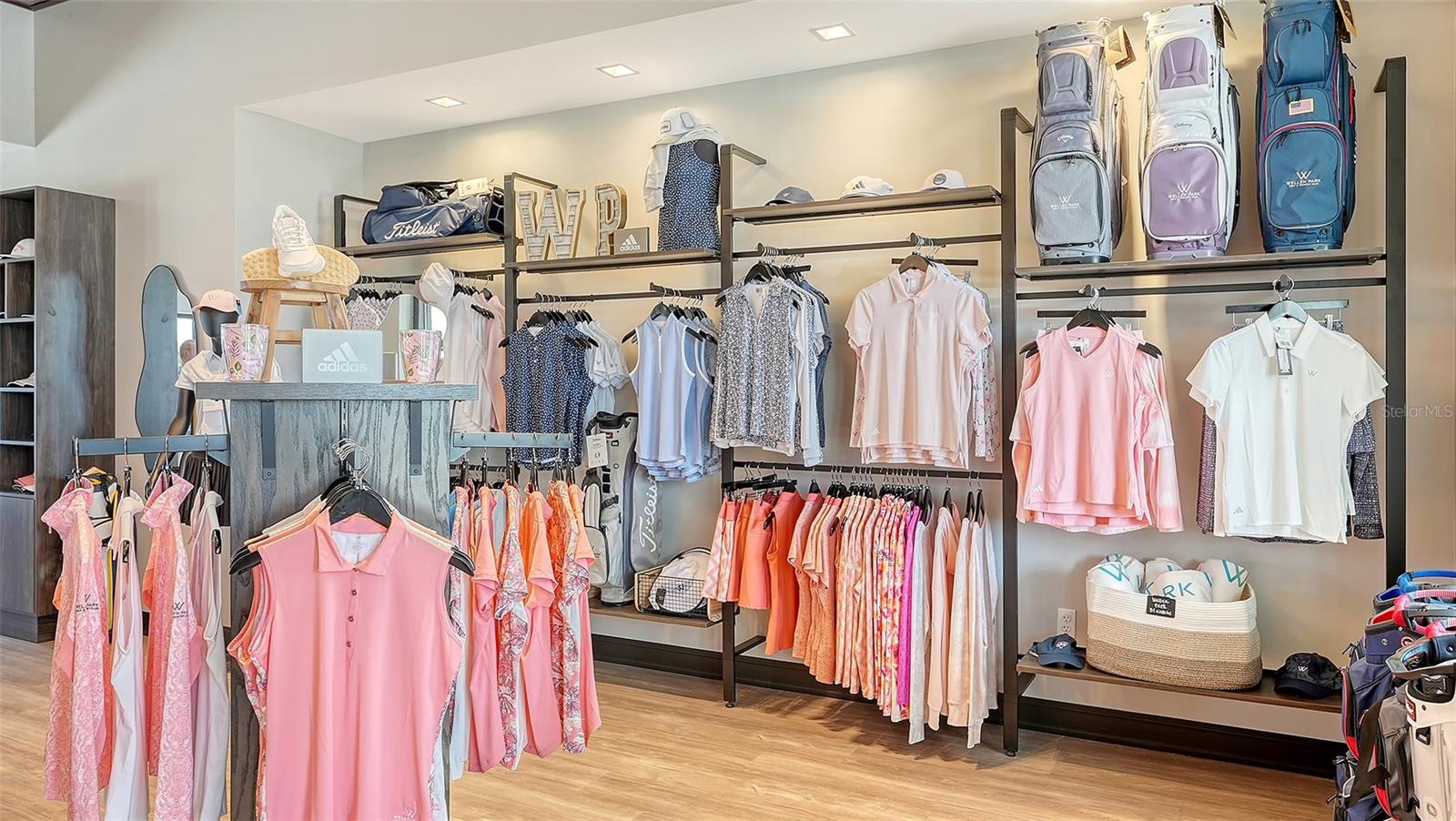 Image 50 of 96 For 17500 Opal Sand Drive 205