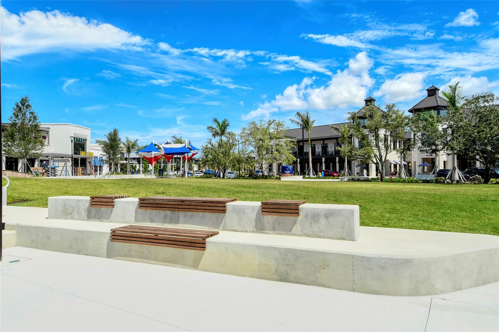 Image 79 of 96 For 17500 Opal Sand Drive 205