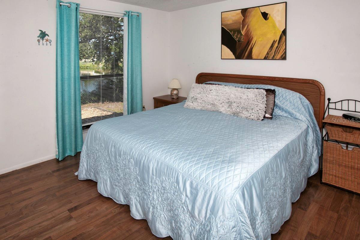 Image 16 of 32 For 6116 38th Avenue W