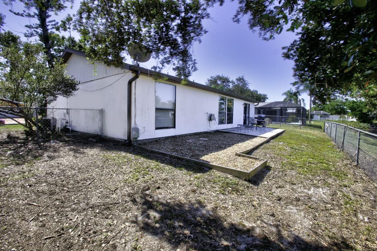 Image 30 of 32 For 6116 38th Avenue W