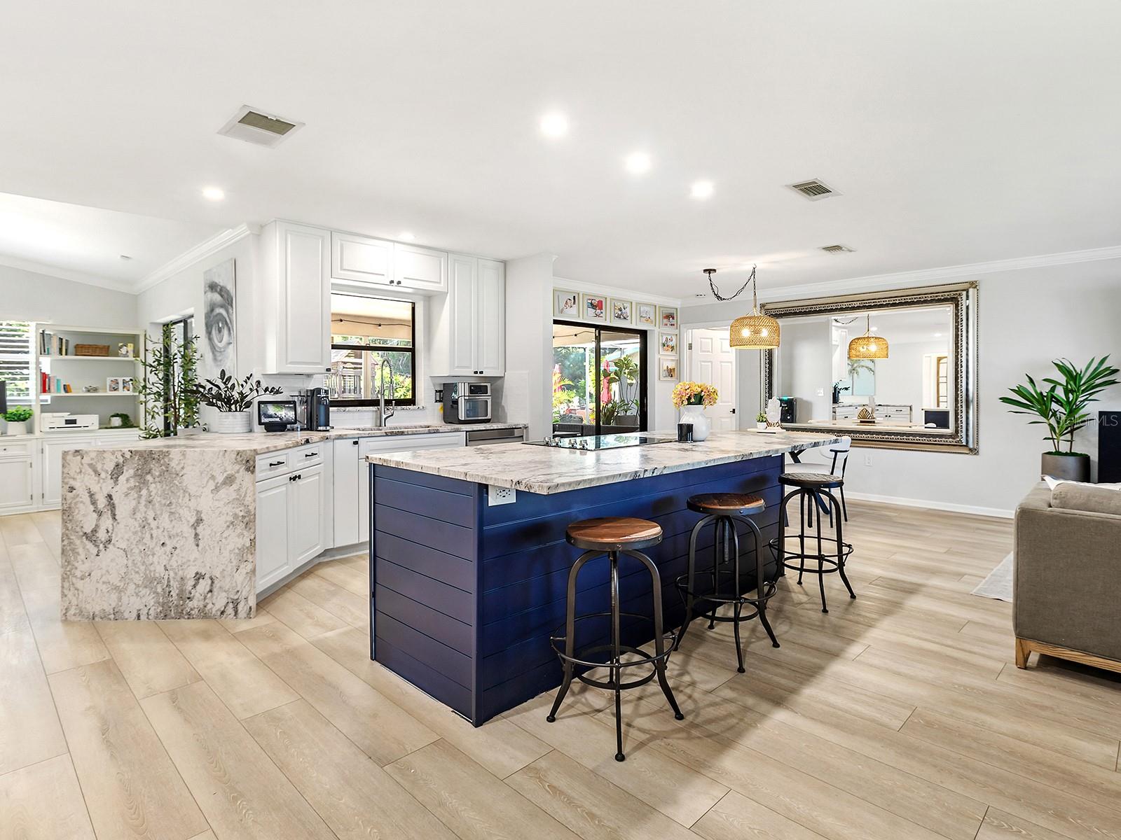 Image 3 of 43 For 6502 Bikini Way