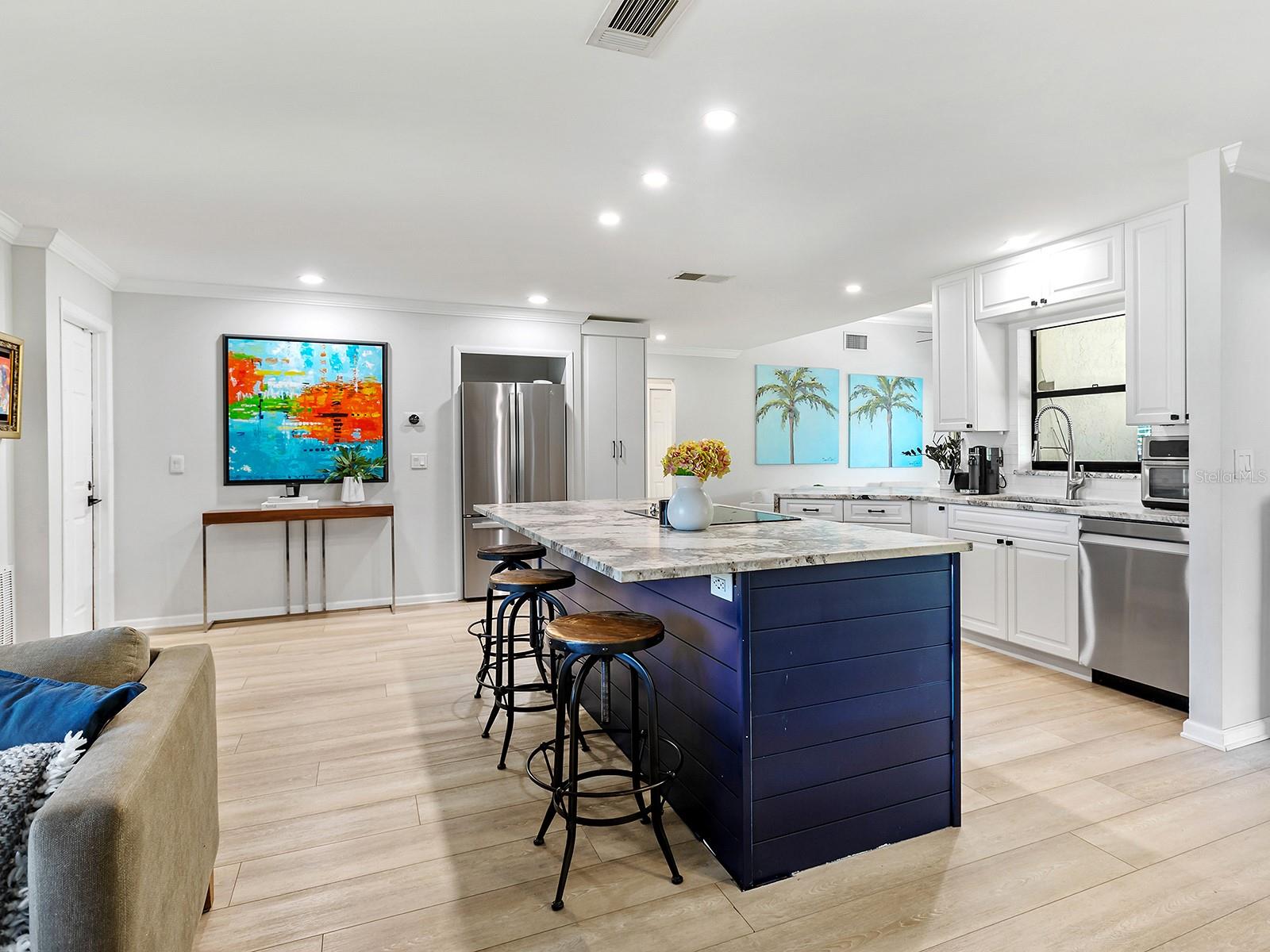 Image 5 of 43 For 6502 Bikini Way