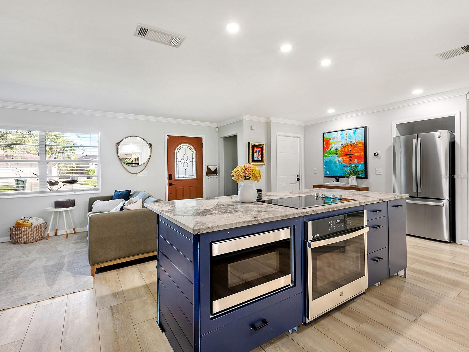 Image 6 of 43 For 6502 Bikini Way