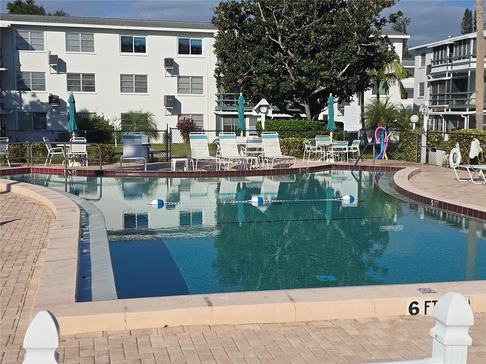 Image 26 of 30 For 1827 Sunny Dr  E27