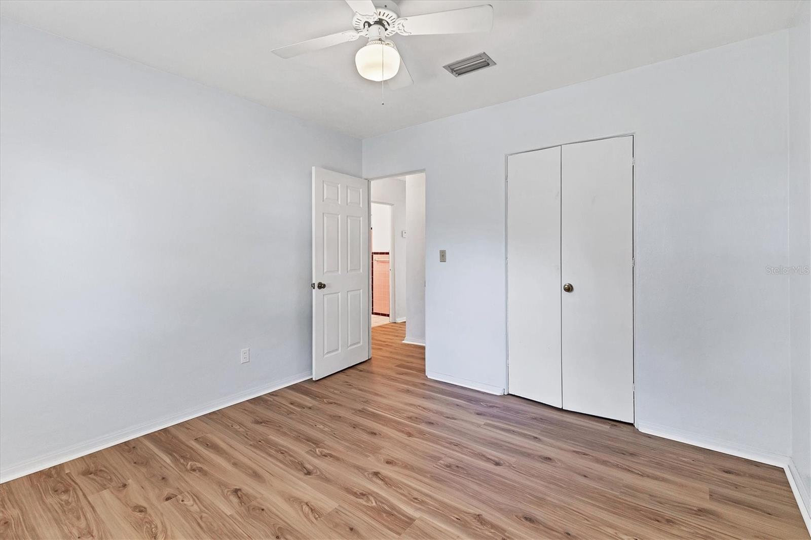 Image 22 of 32 For 2803 10th Avenue W