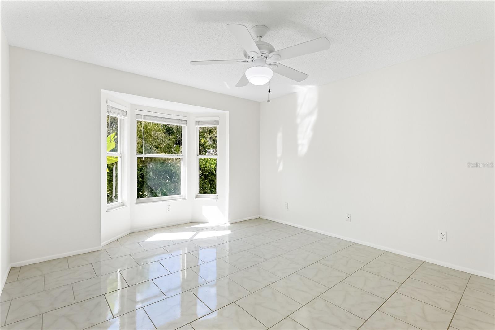 Image 16 of 45 For 4120 Marseilles Avenue 3268