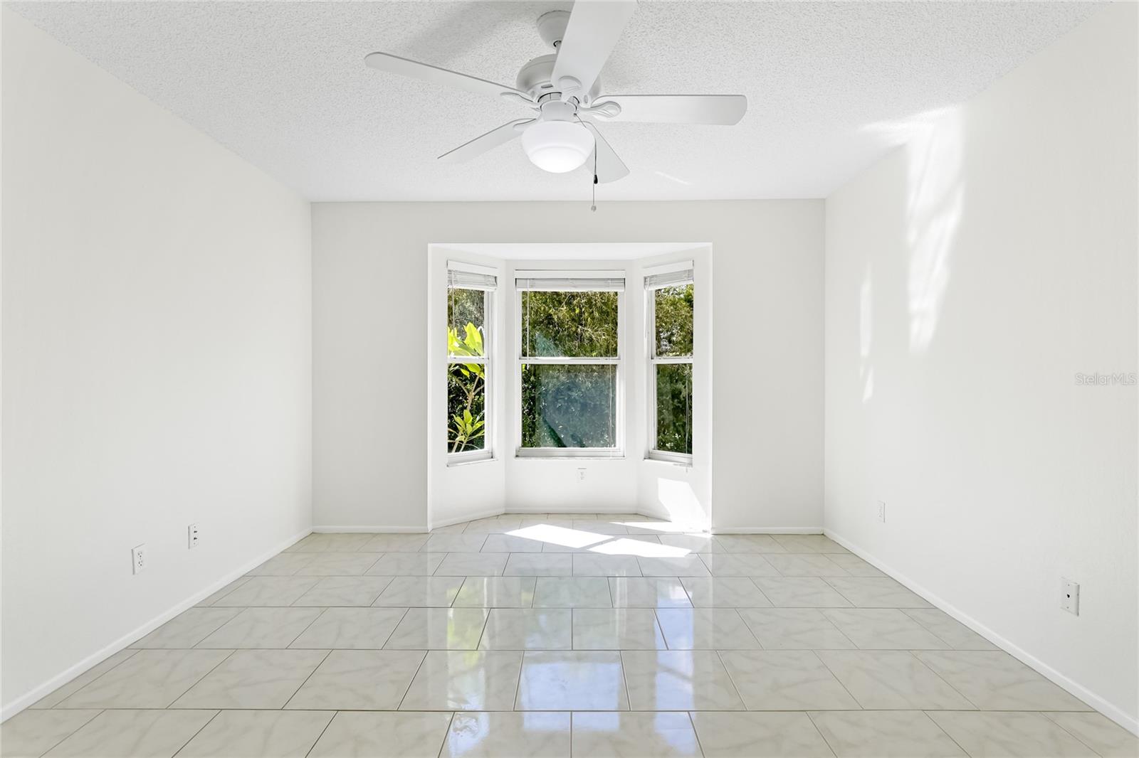 Image 17 of 45 For 4120 Marseilles Avenue 3268