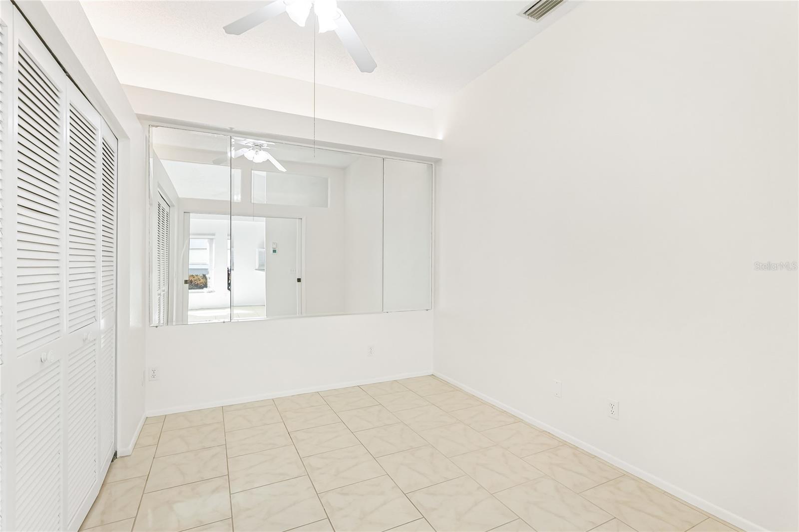 Image 23 of 45 For 4120 Marseilles Avenue 3268