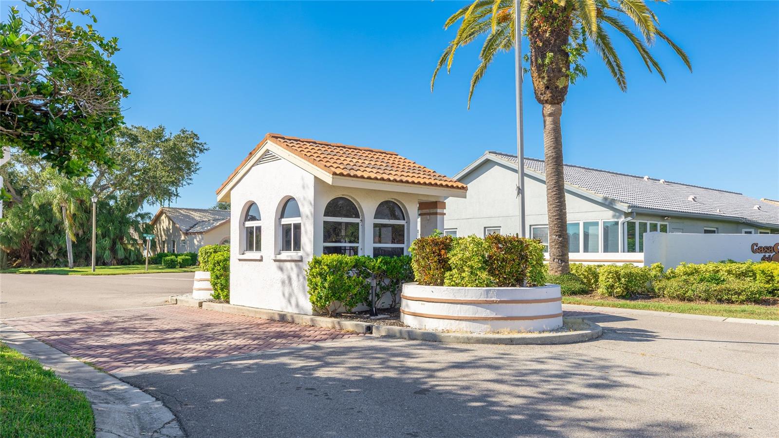 Image 29 of 45 For 4120 Marseilles Avenue 3268