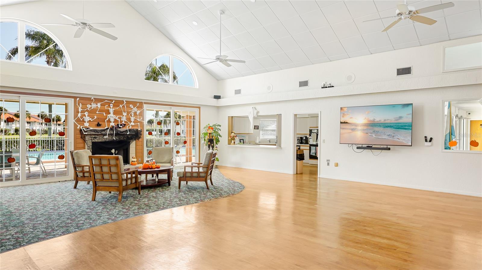 Image 38 of 45 For 4120 Marseilles Avenue 3268