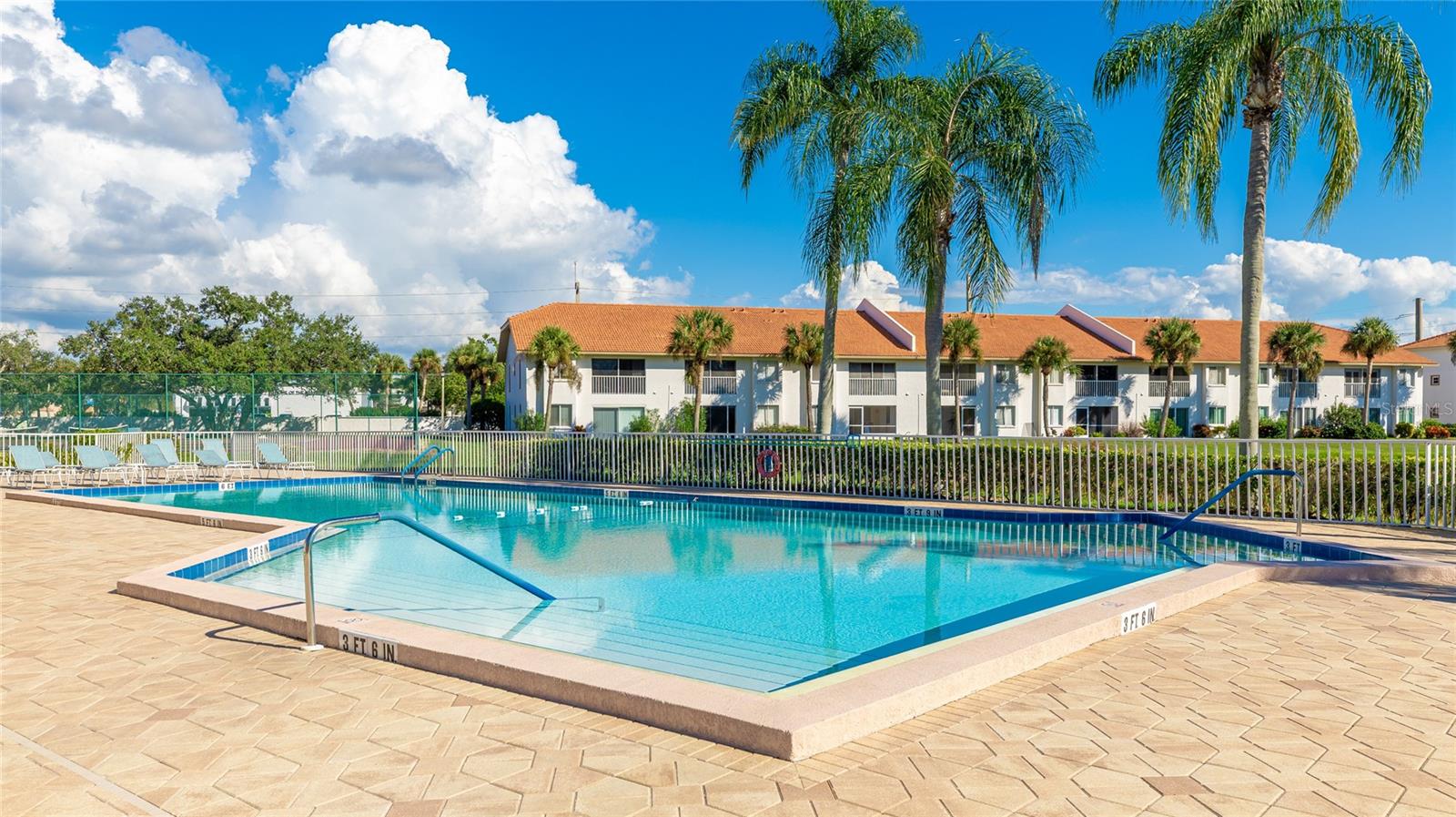 Image 42 of 45 For 4120 Marseilles Avenue 3268