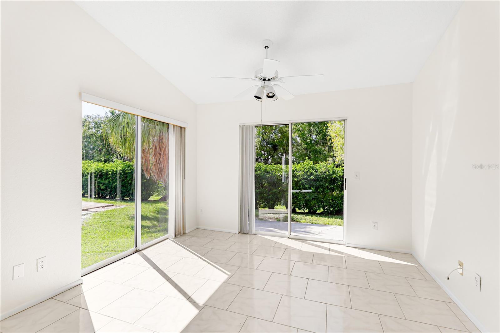 Image 8 of 45 For 4120 Marseilles Avenue 3268