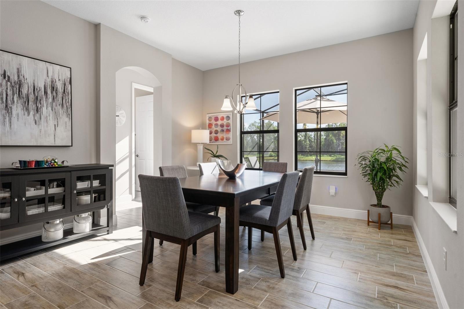 Image 18 of 63 For 12654 Oak Hill Way