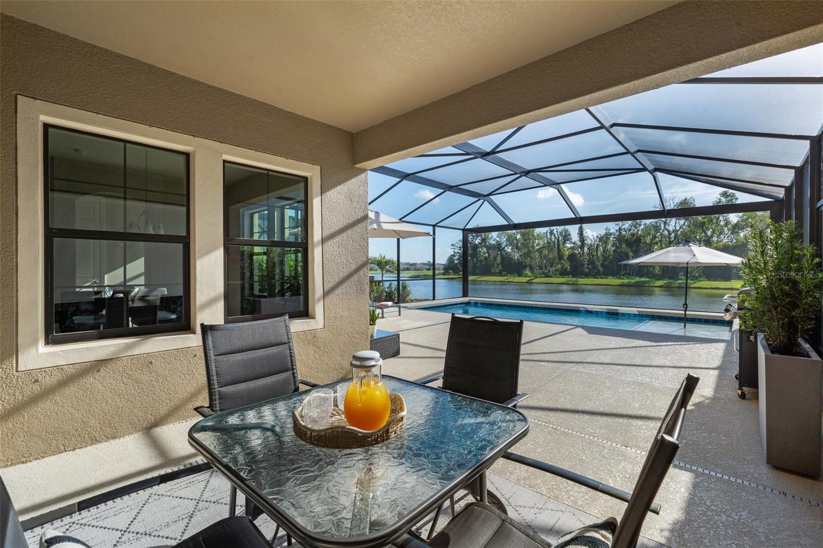 Image 23 of 63 For 12654 Oak Hill Way