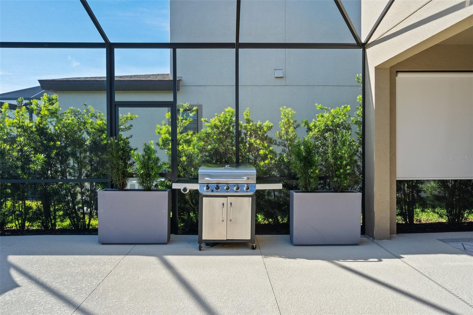 Image 24 of 63 For 12654 Oak Hill Way