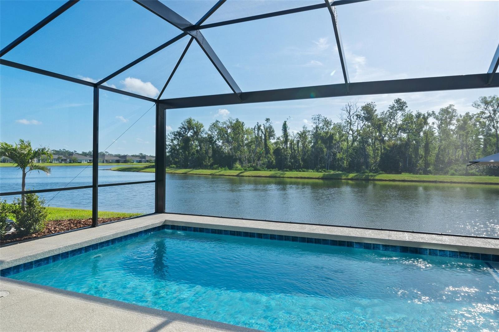 Image 26 of 63 For 12654 Oak Hill Way