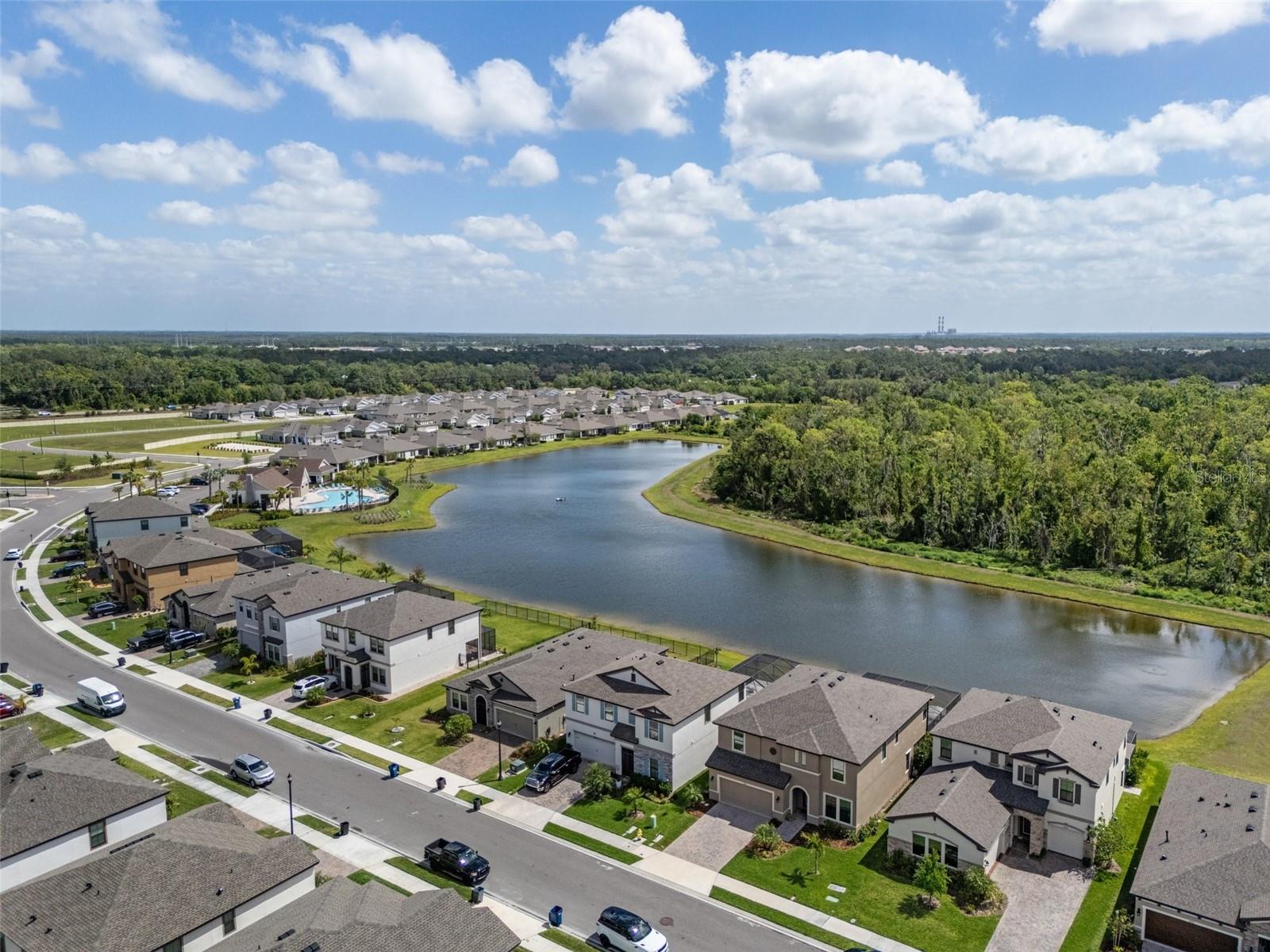 Image 4 of 63 For 12654 Oak Hill Way
