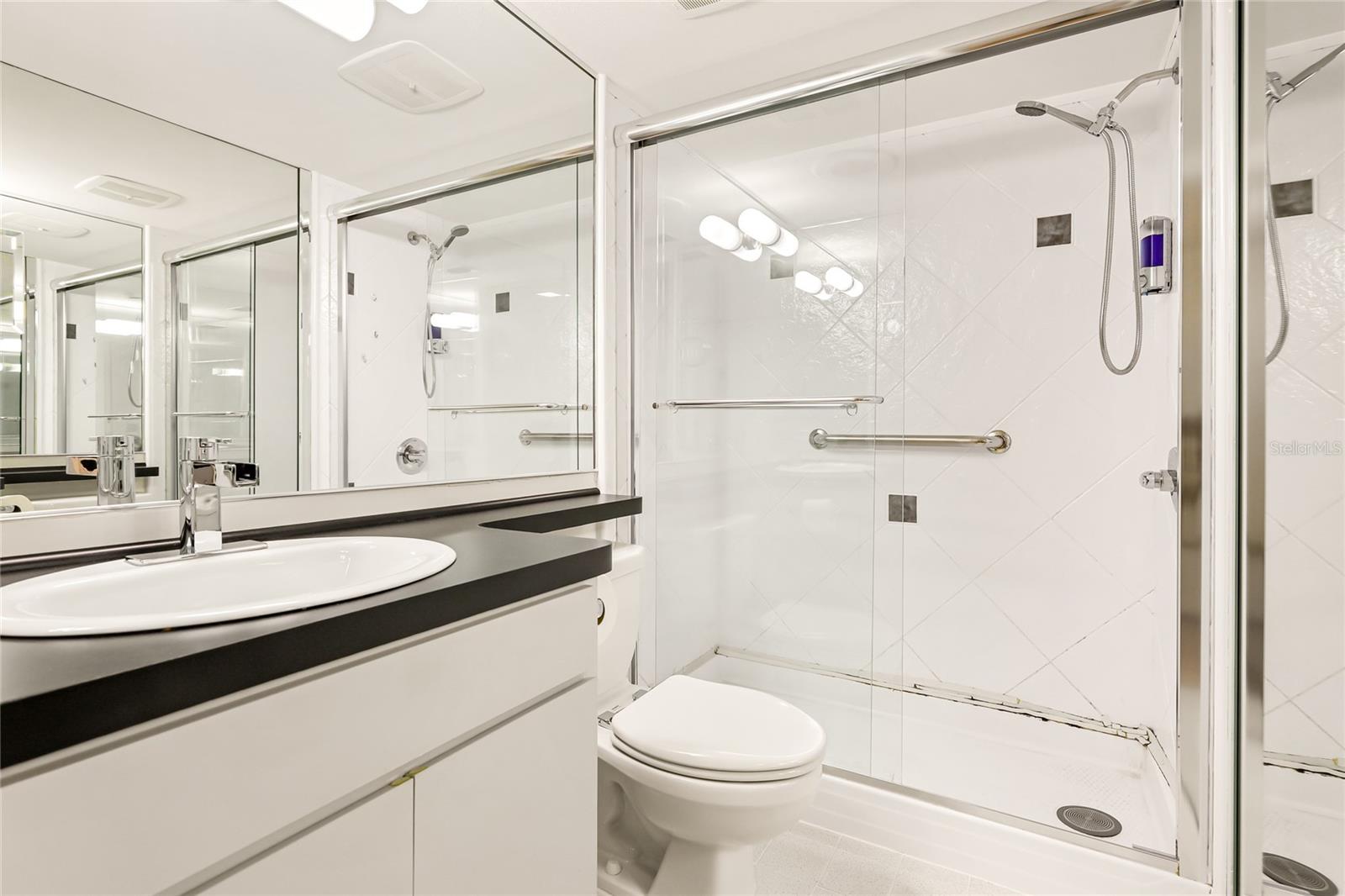 Image 16 of 43 For 6016 Oak Creek Lane 1933