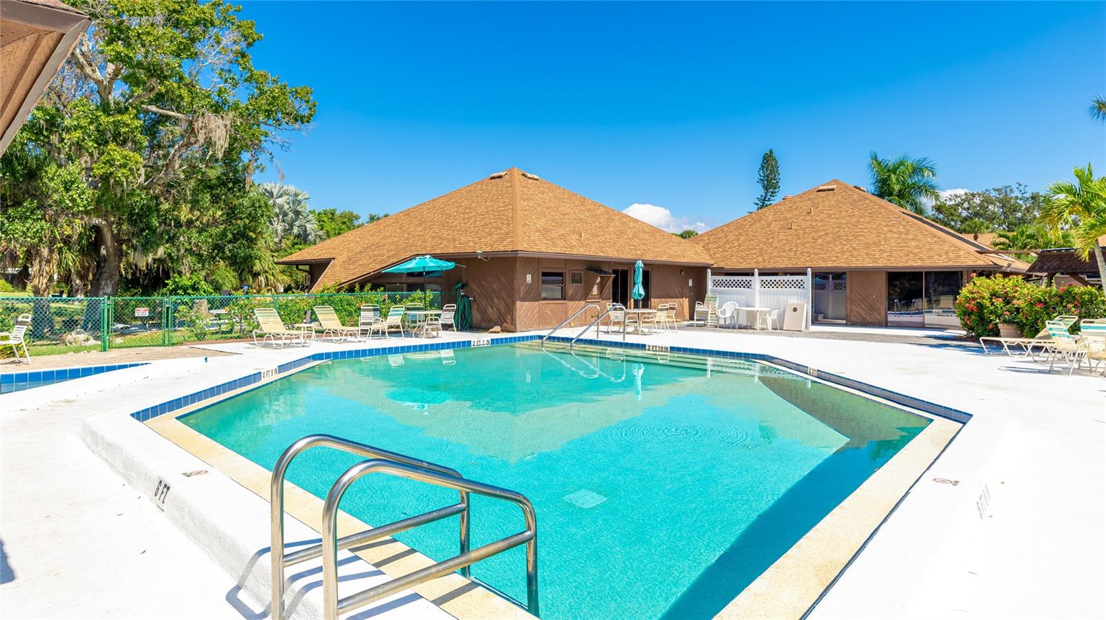 Image 38 of 43 For 6016 Oak Creek Lane 1933