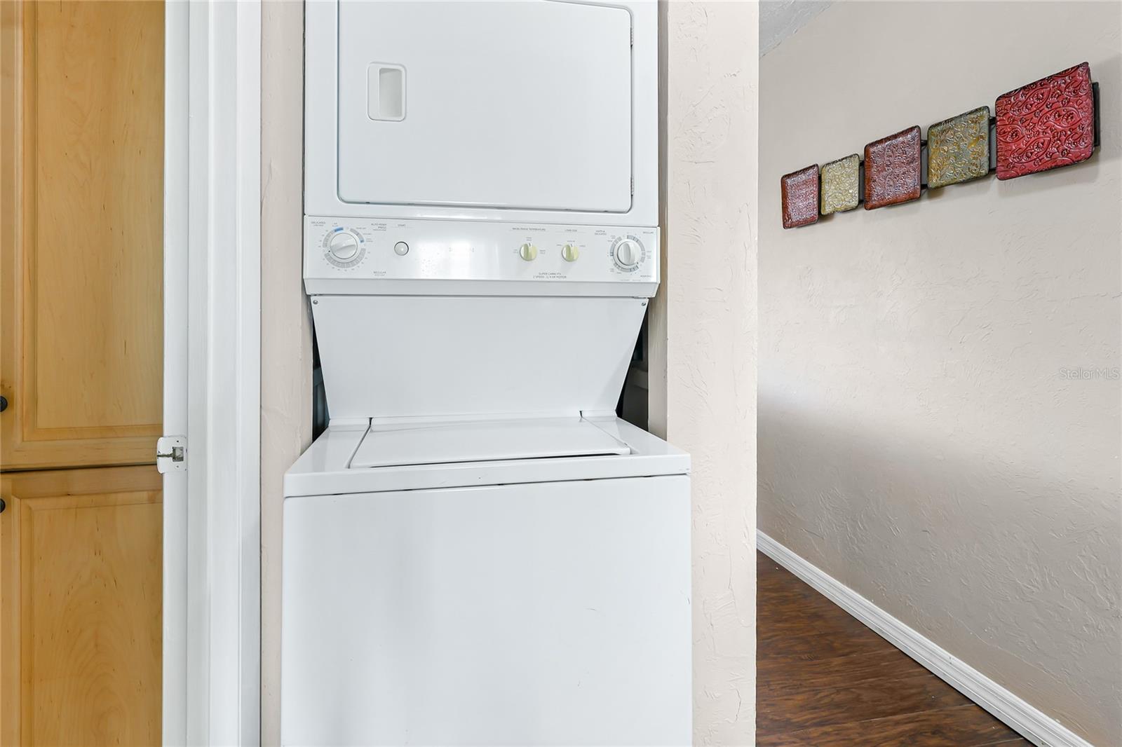 Image 18 of 21 For 2924 Clark Road 205