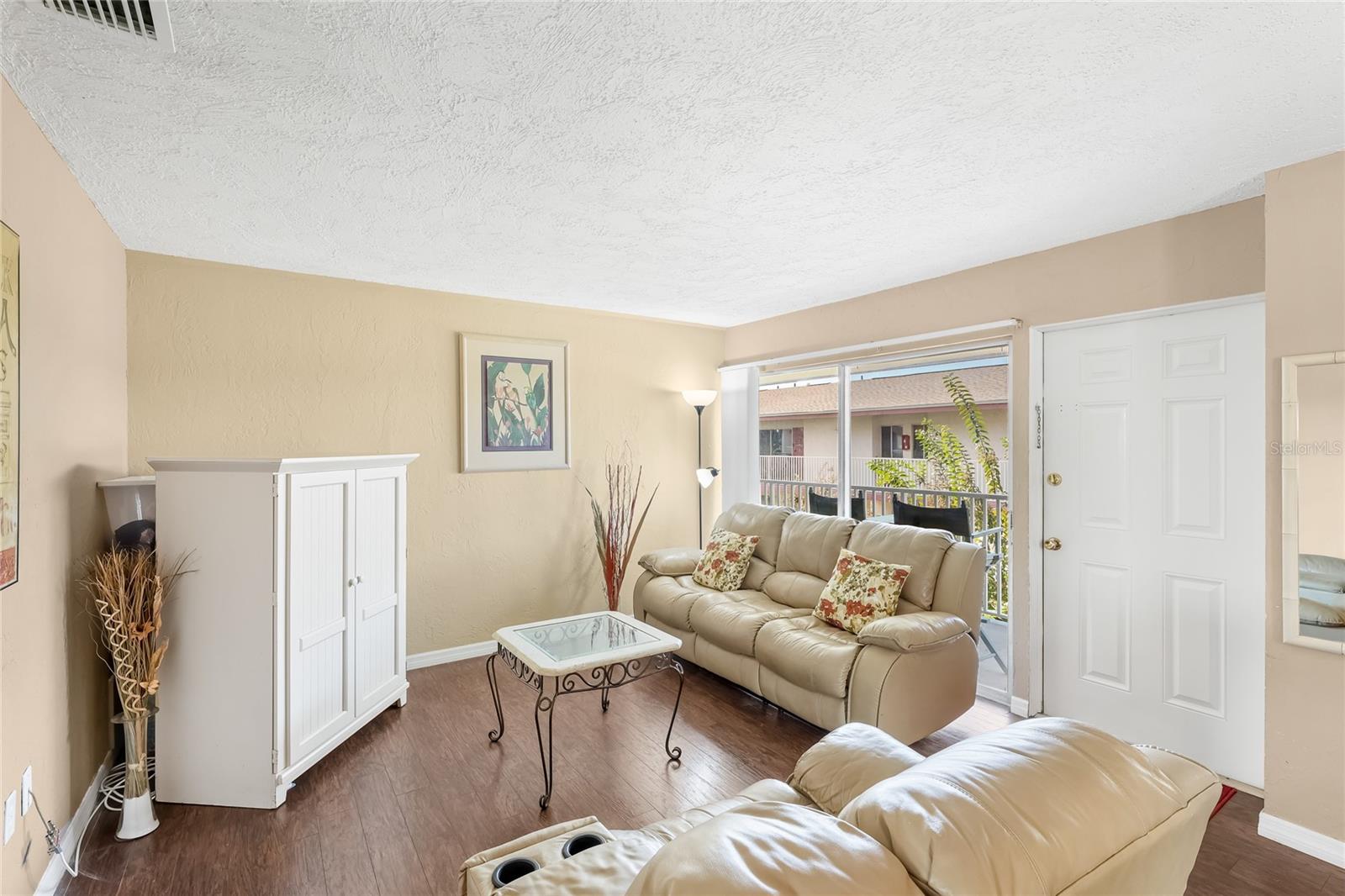 Image 6 of 21 For 2924 Clark Road 205