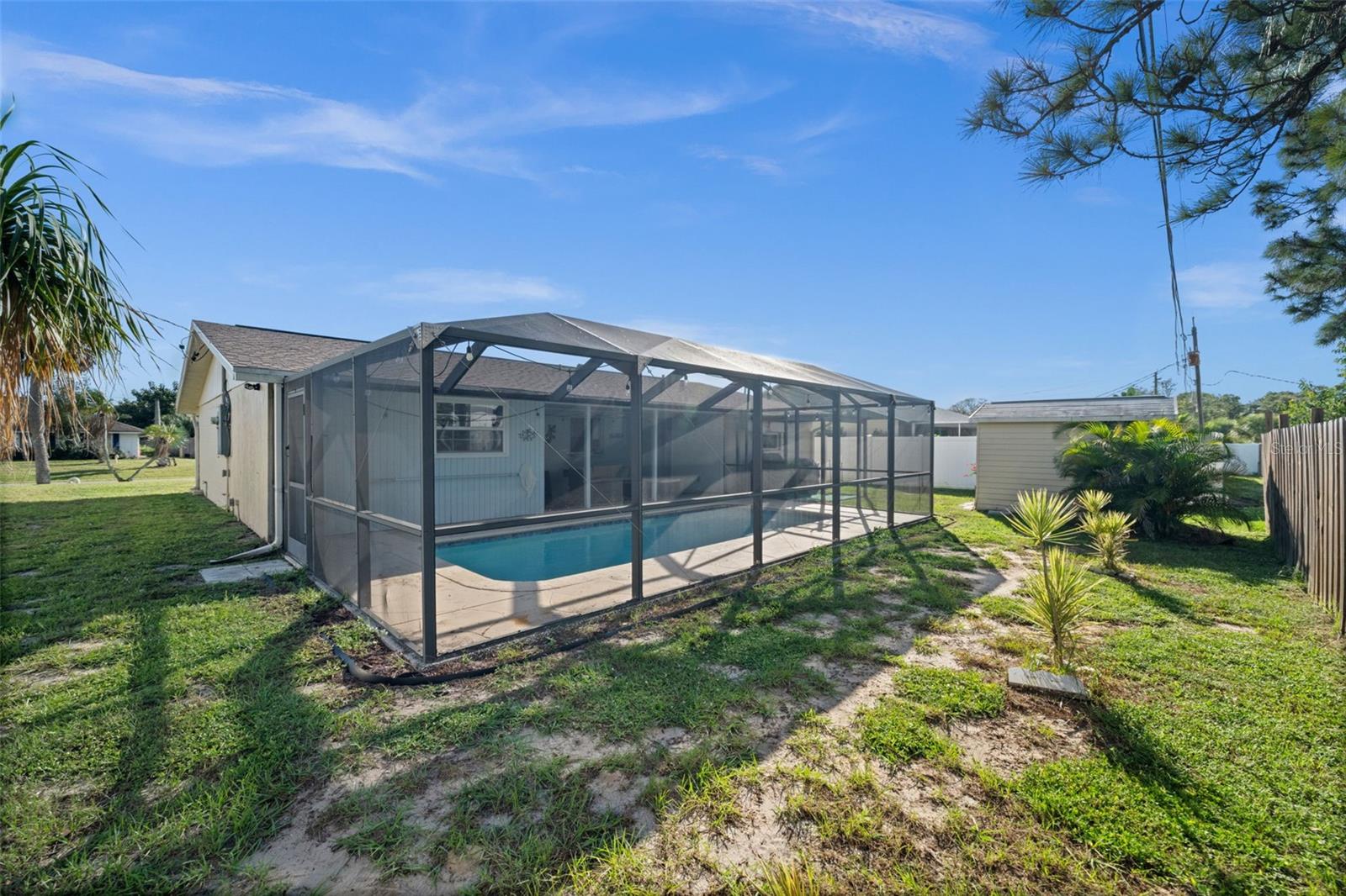 Image 4 of 28 For 1530 Rossanne Place