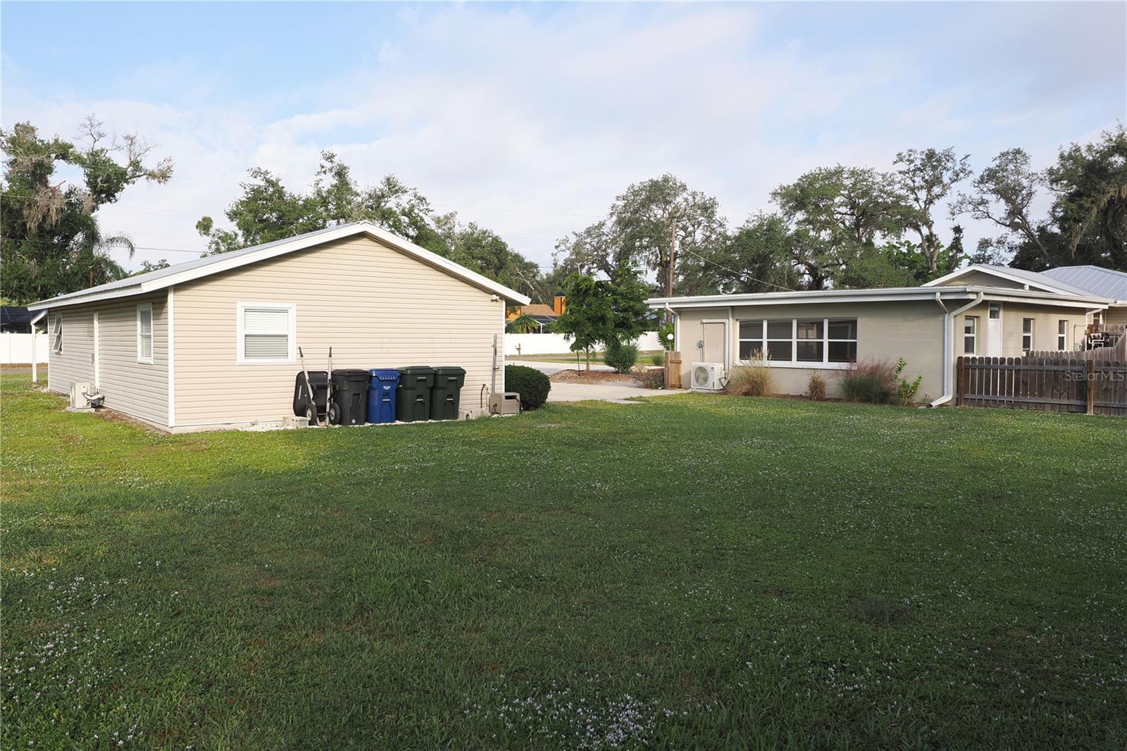 Image 4 of 34 For 1303 Arcadia Avenue