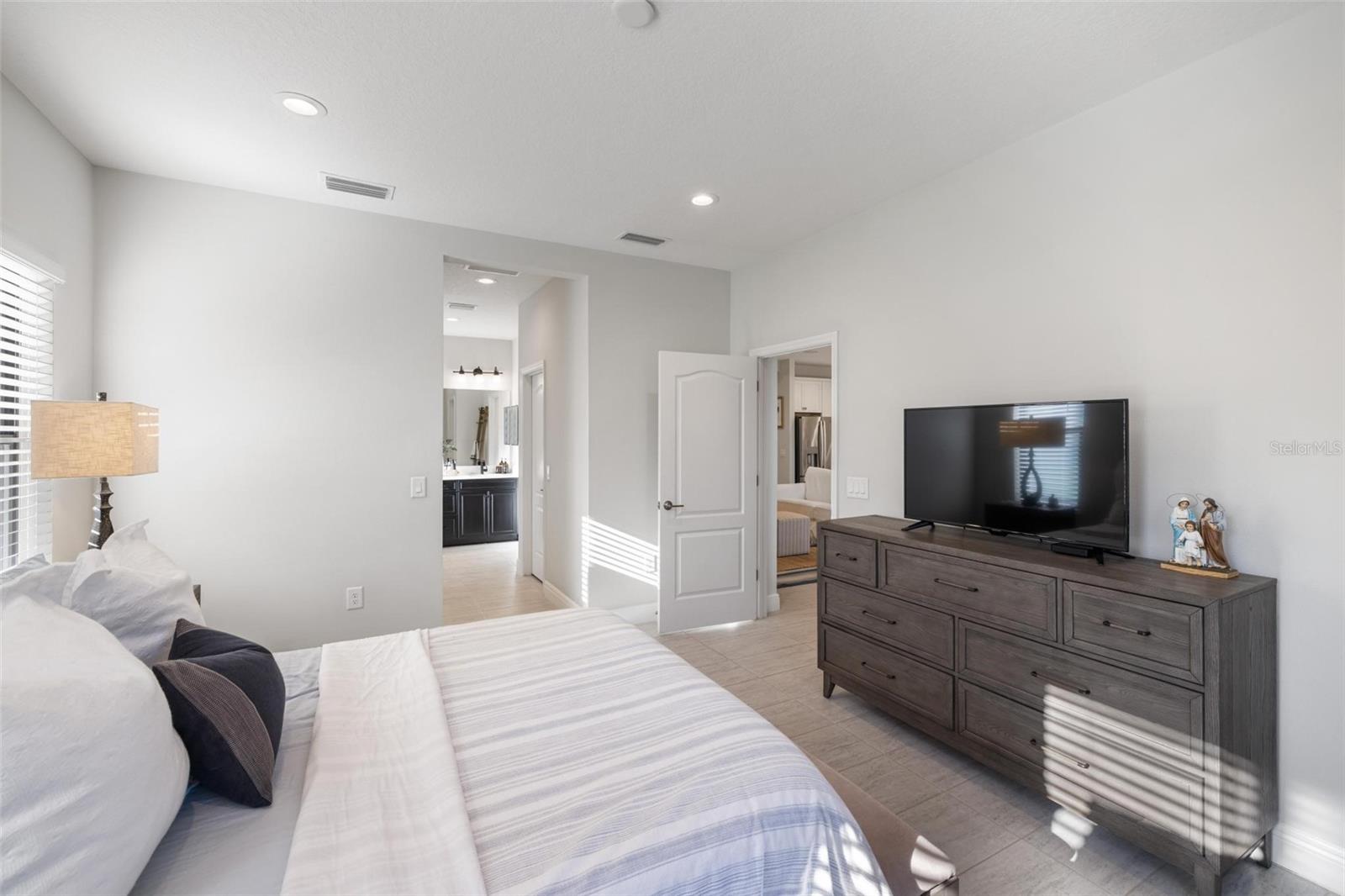 Image 26 of 75 For 13145 Steinhatchee Loop