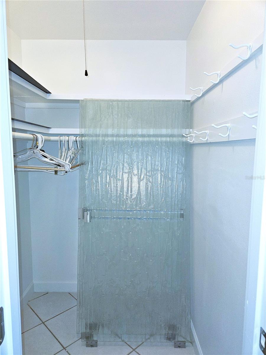 Image 15 of 28 For 620 Spanish Drive N