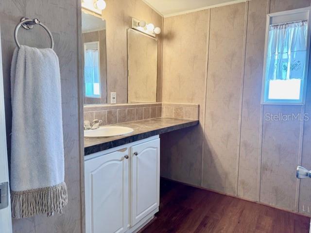 Listing photo id 15 for 7803 46th Avenue N 39