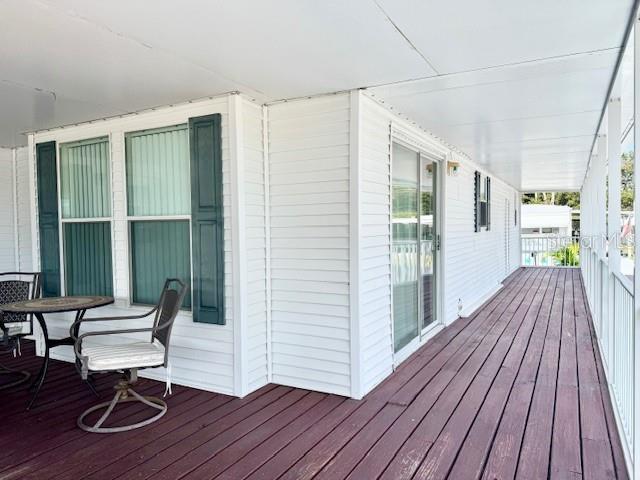 Listing photo id 0 for 7803 46th Avenue N 39