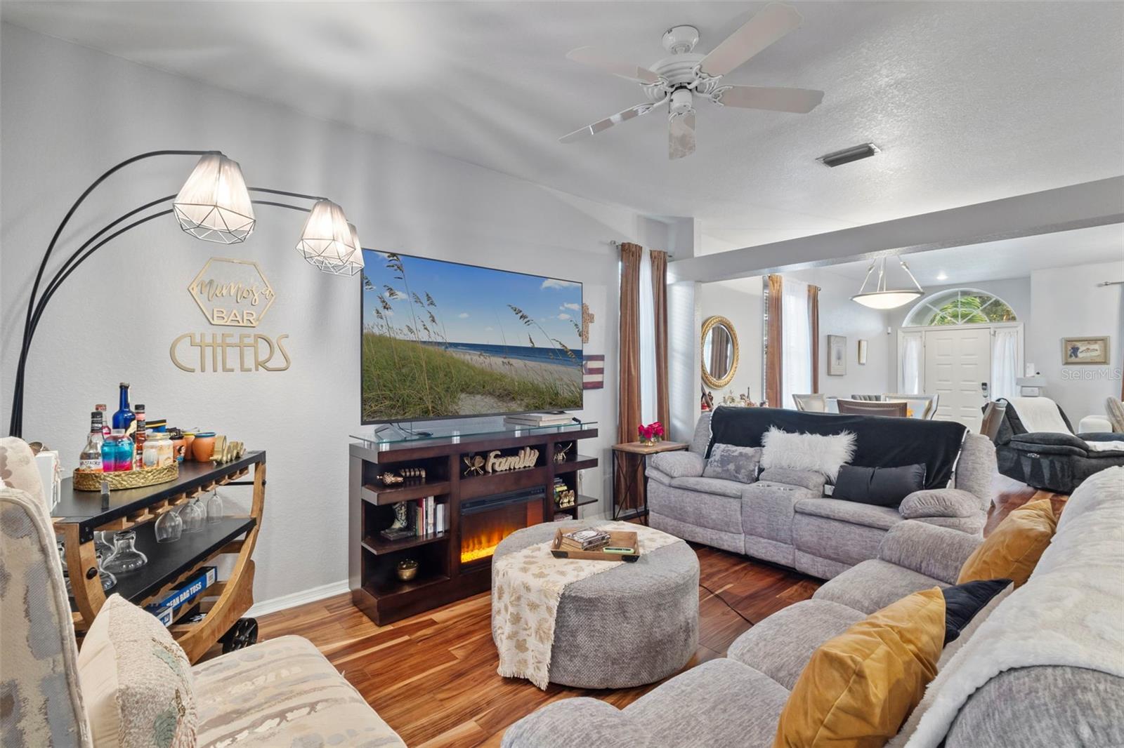 Image 17 of 55 For 12224 Winding Woods Way