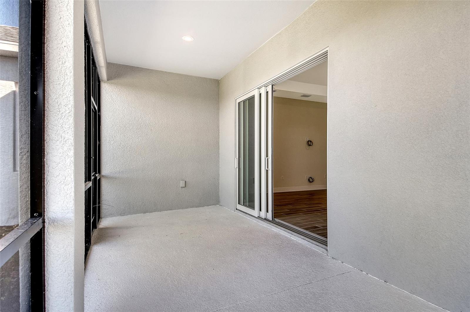 Image 15 of 49 For 4317 Water Landing Way