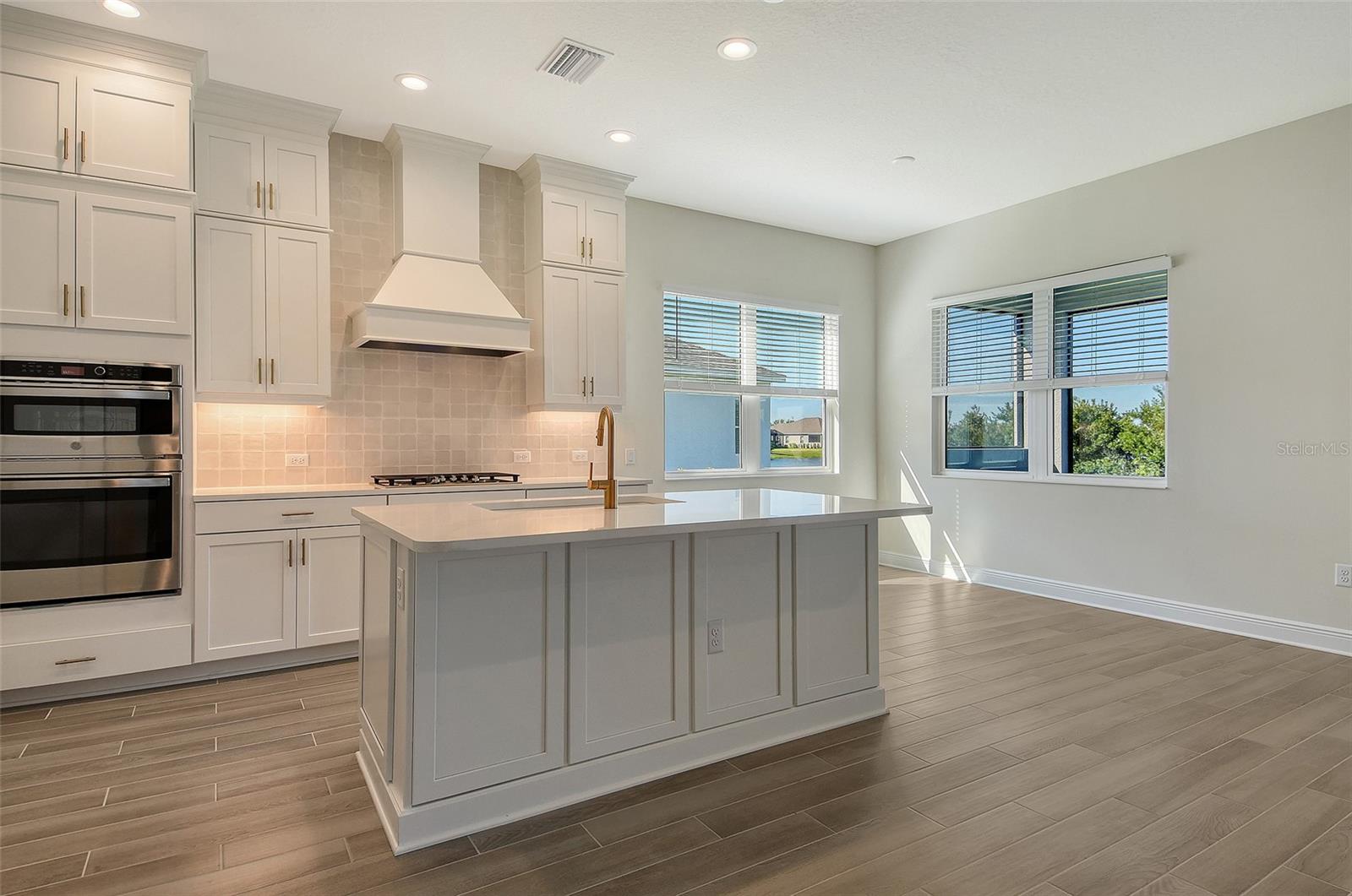 Image 20 of 49 For 4317 Water Landing Way