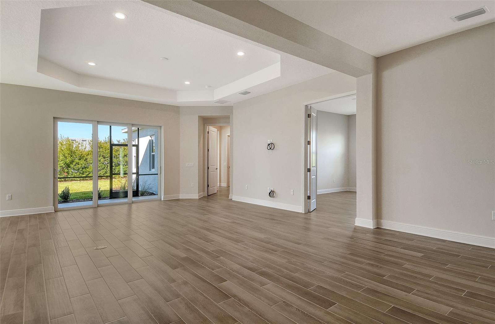 Image 3 of 49 For 4317 Water Landing Way