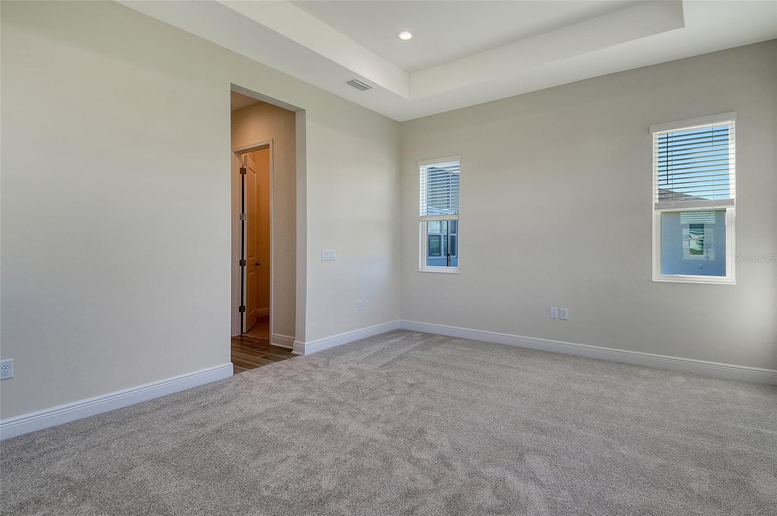 Image 31 of 49 For 4317 Water Landing Way