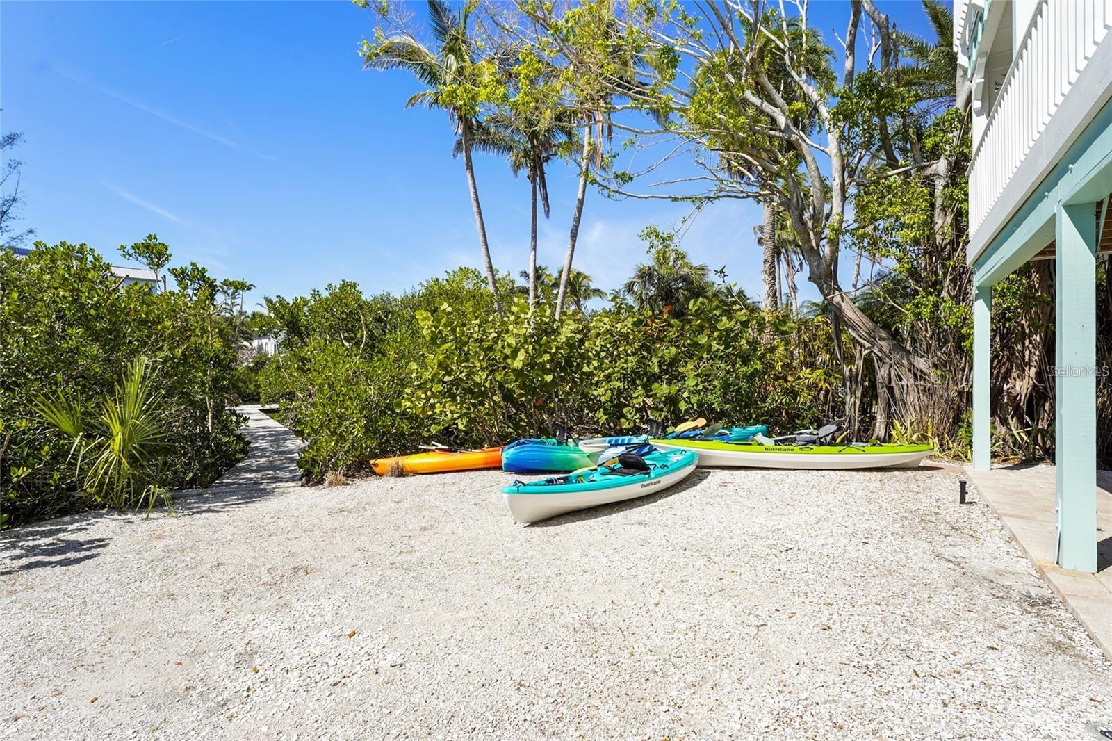 Image 10 of 59 For 111 Faubel Street