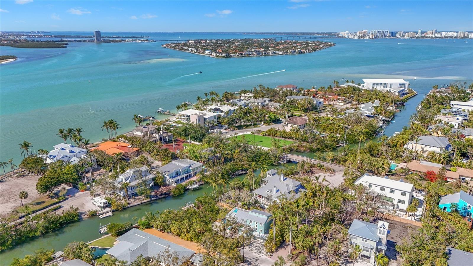 Image 2 of 59 For 111 Faubel Street