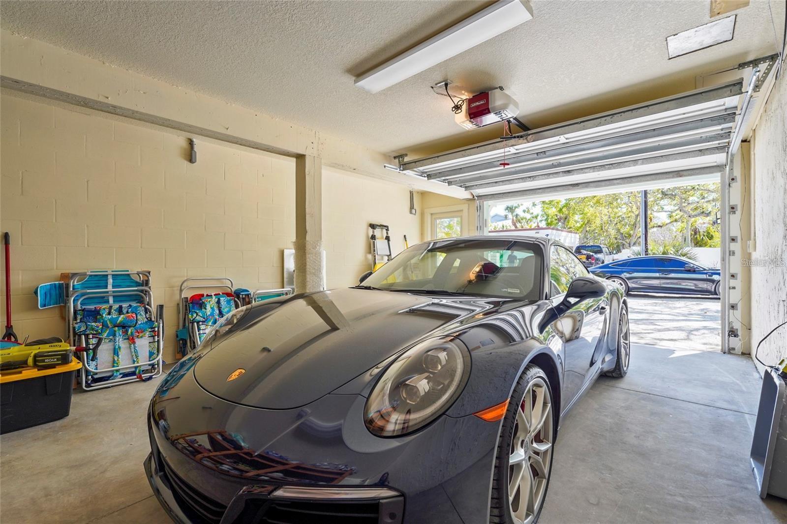 Image 21 of 59 For 111 Faubel Street