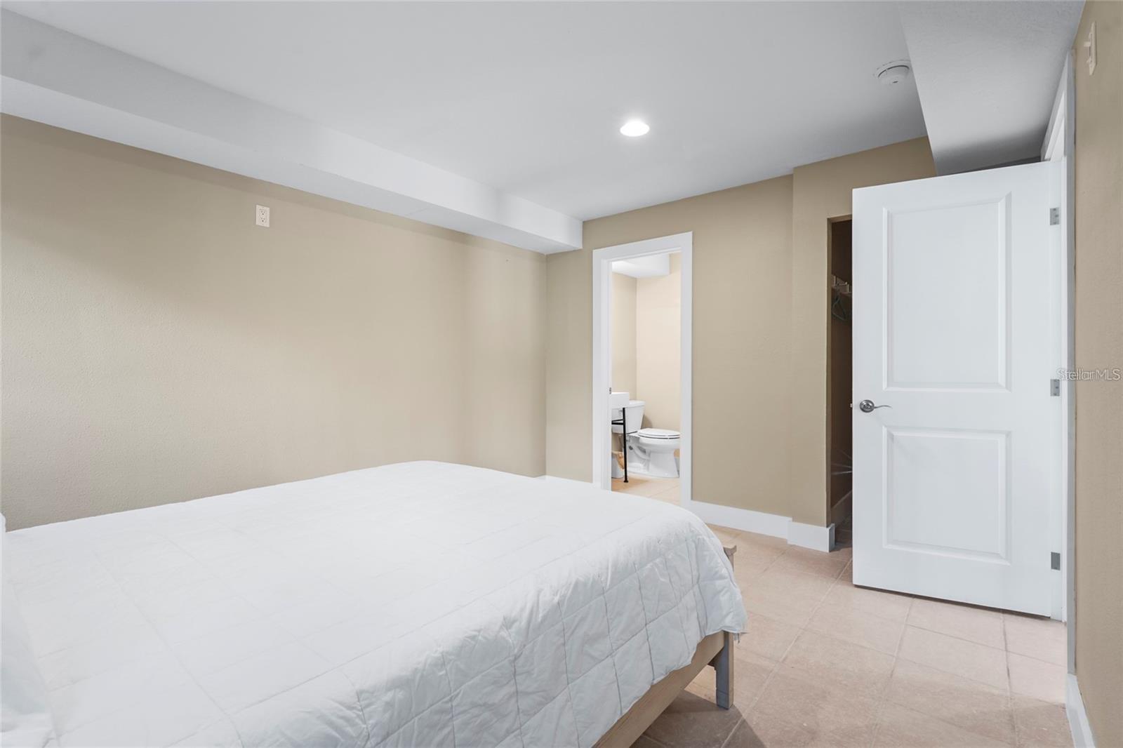 Image 27 of 59 For 111 Faubel Street