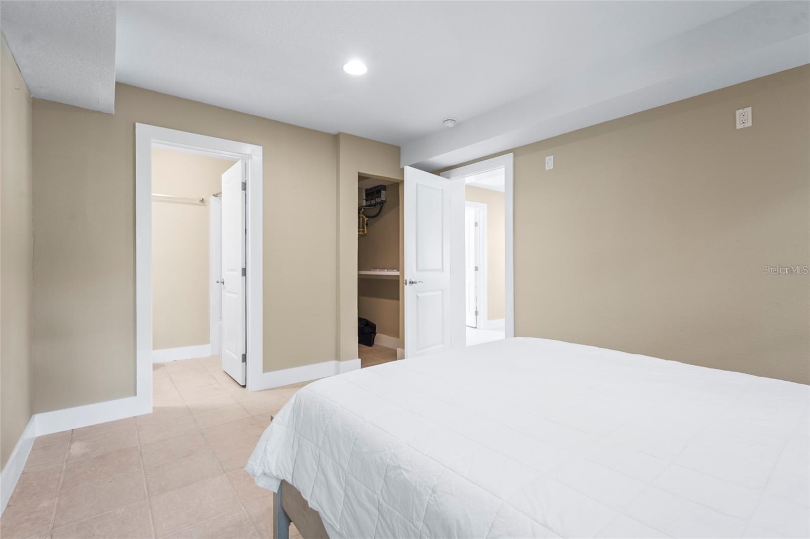 Image 28 of 59 For 111 Faubel Street