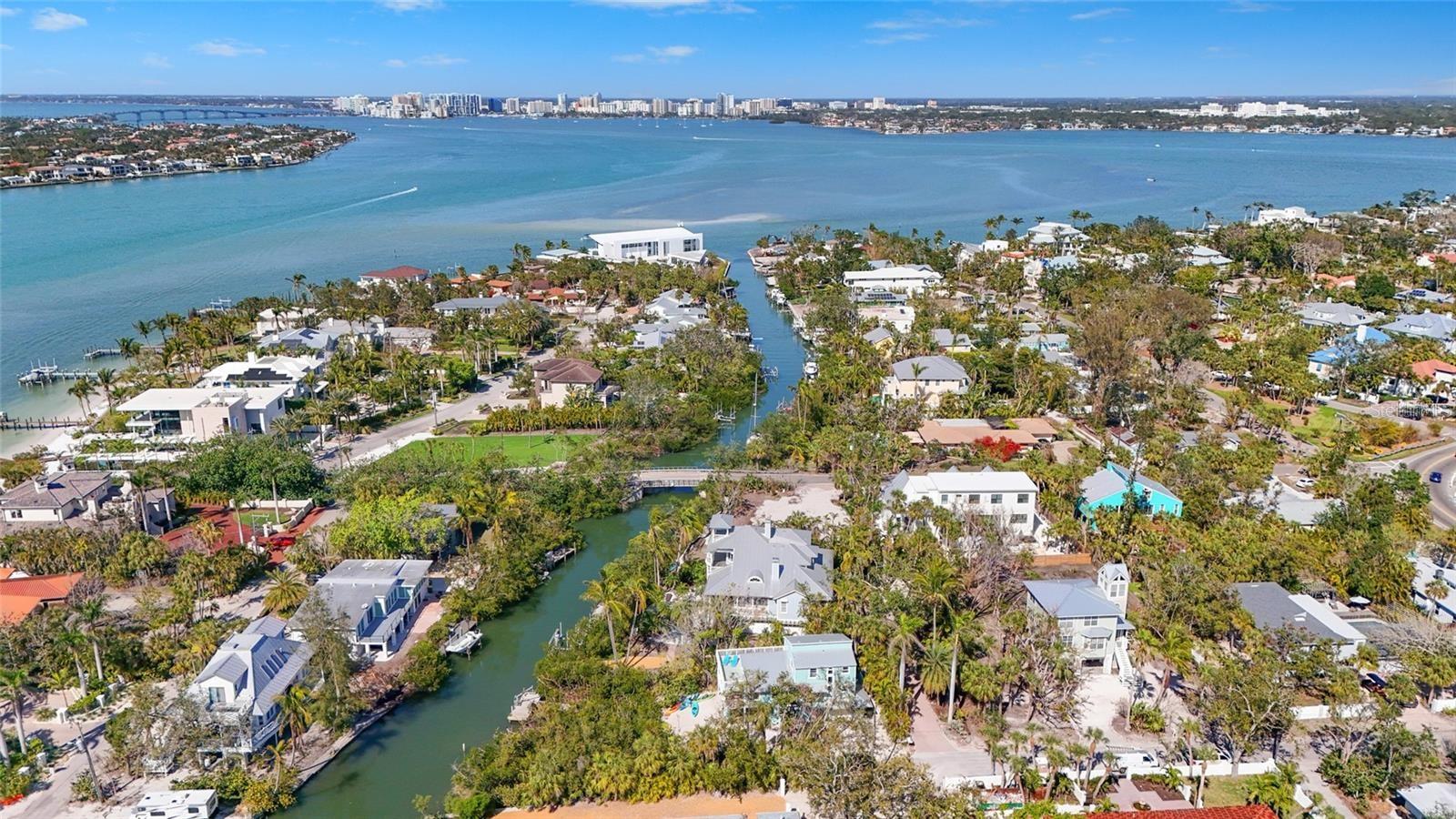 Image 3 of 59 For 111 Faubel Street