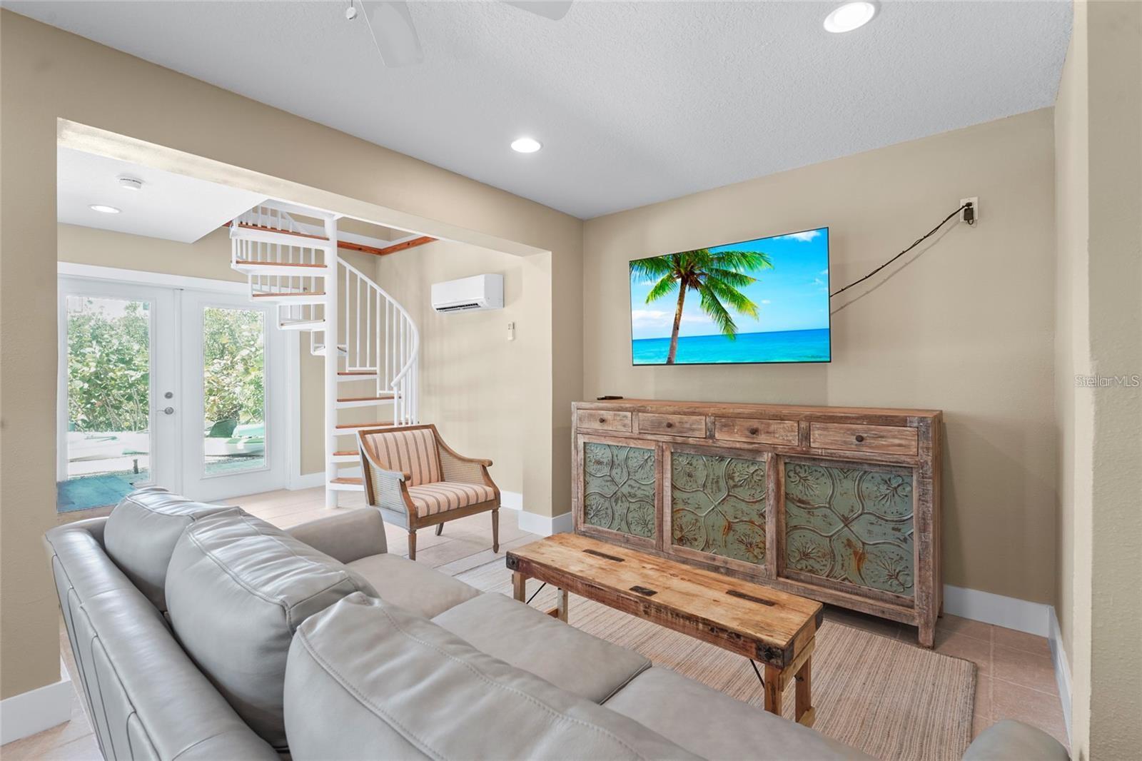 Image 33 of 59 For 111 Faubel Street