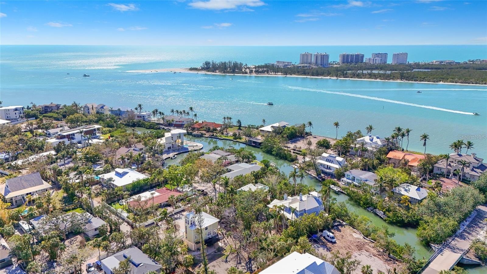 Image 4 of 59 For 111 Faubel Street