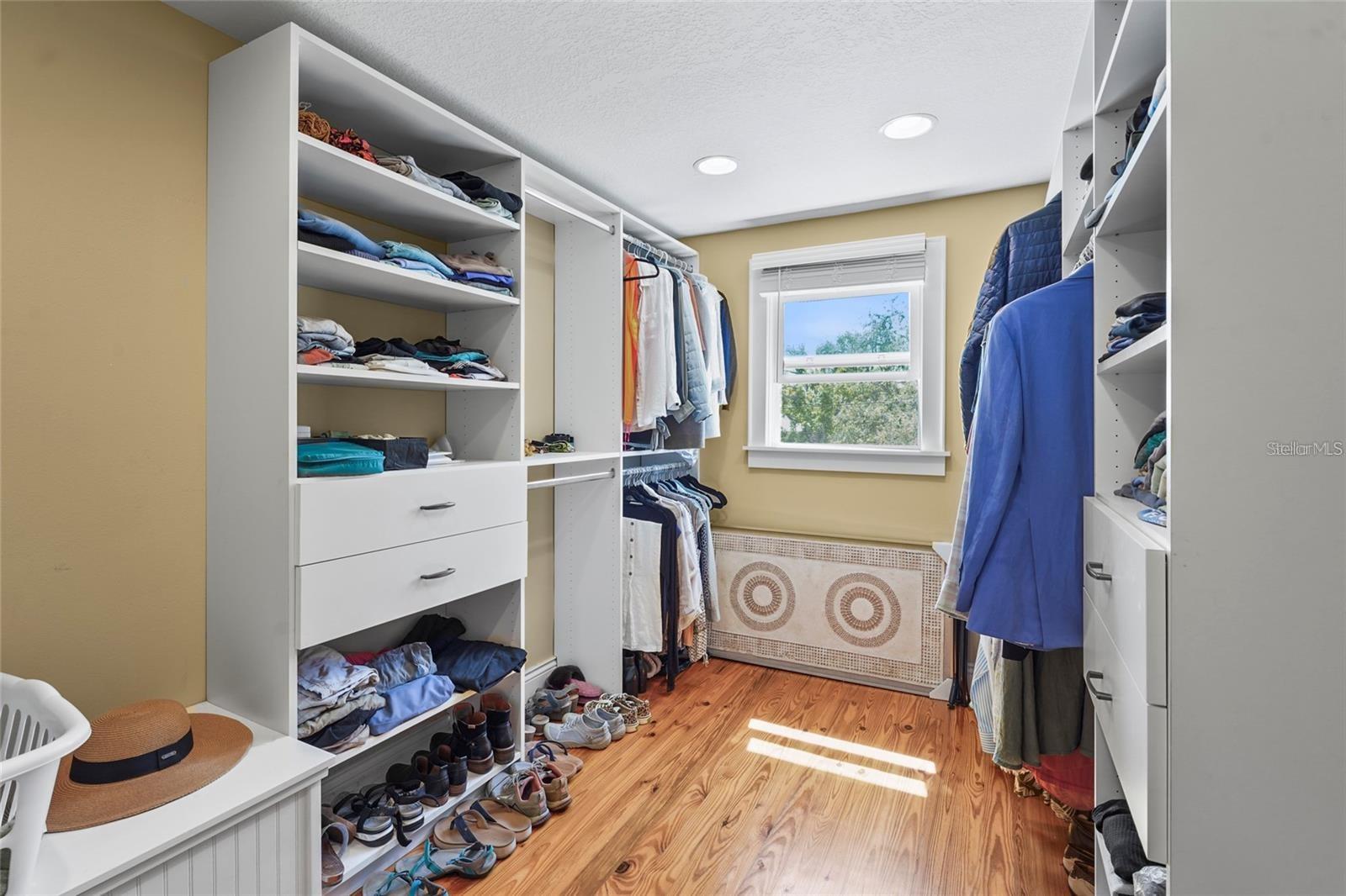 Image 49 of 59 For 111 Faubel Street