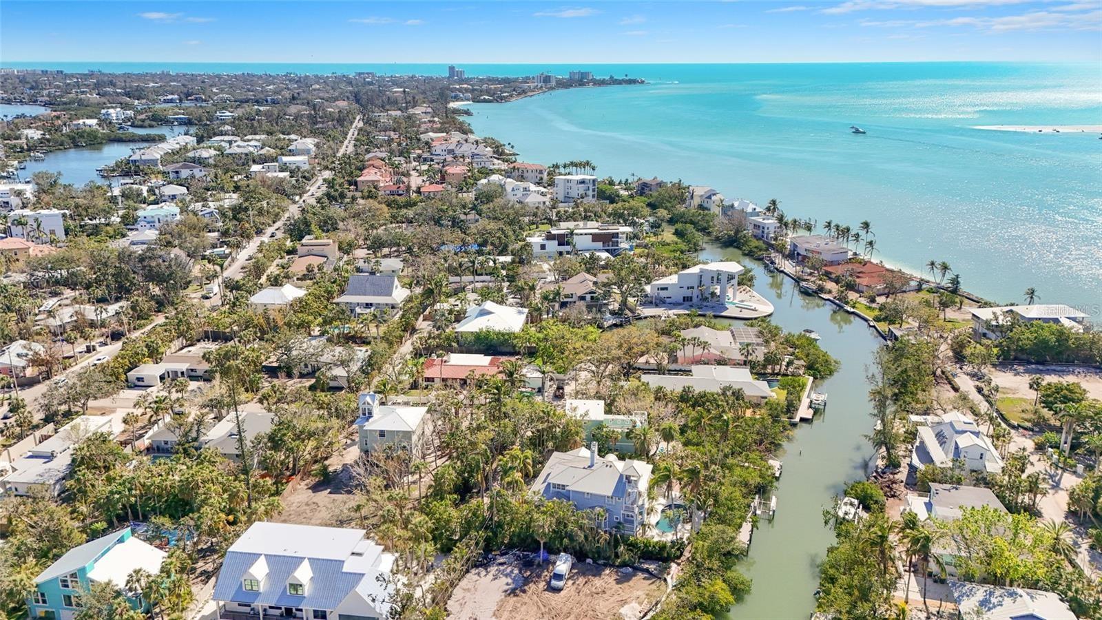 Image 6 of 59 For 111 Faubel Street