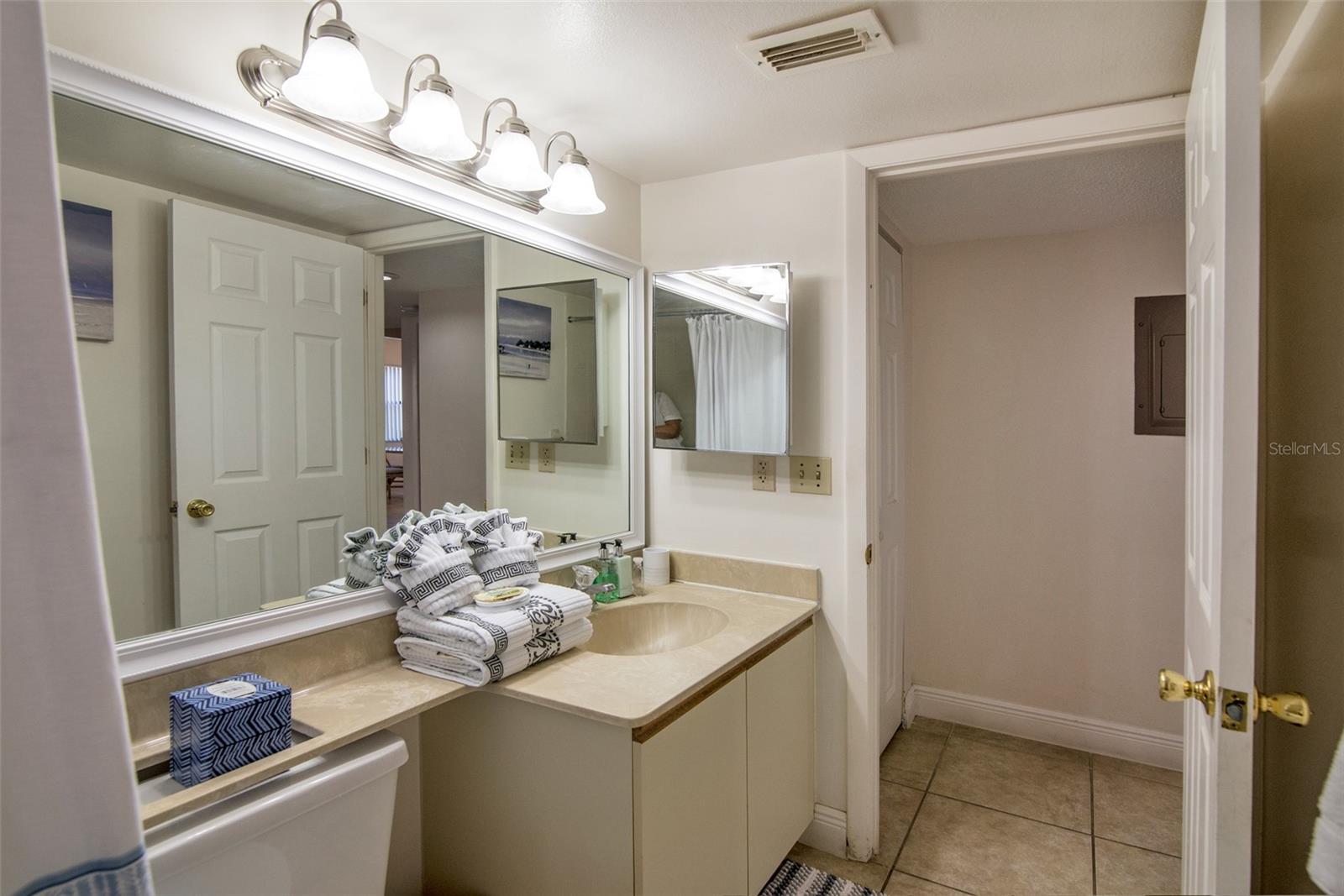 Image 10 of 24 For 4425 45th Avenue W 101
