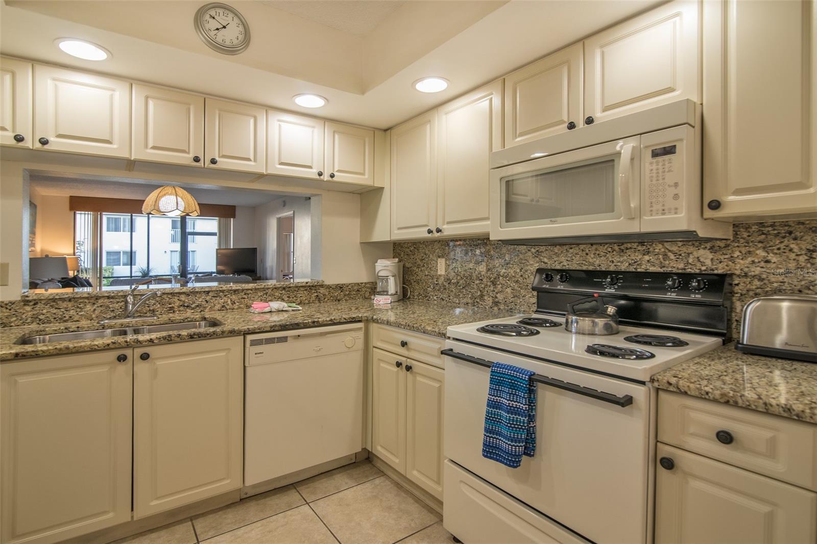 Image 4 of 24 For 4425 45th Avenue W 101